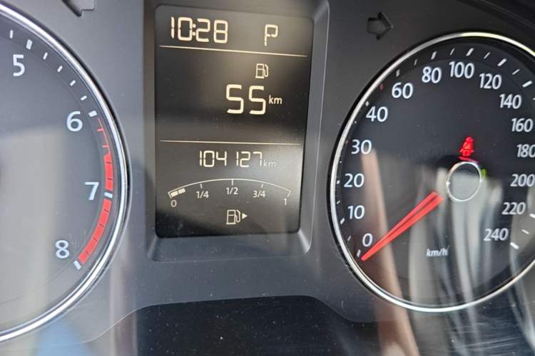 Used Volkswagen Lavida 2013 Revised Version 1.4 TSI DSG Comfort Edition Odometer Close Up