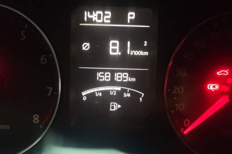 Used Volkswagen Lavida 2013 Restyled Classic 1.6L Automatic Comfort Edition Odometer Close Up