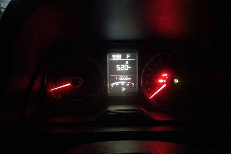 Used Volkswagen Lavida 2013 Revised Version 1.4 TSI DSG Comfort Edition Odometer Close Up