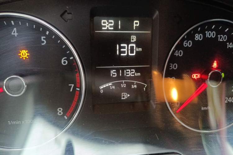 Used Volkswagen Lavida 2013 Restyled Classic 1.6L Automatic Comfort Edition Odometer Close Up