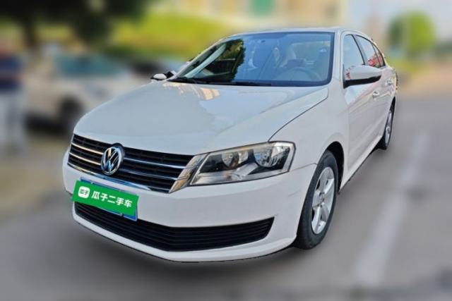 Used Volkswagen Lavida 2013 Revised Classic 1.6L Automatic Fashion Edition