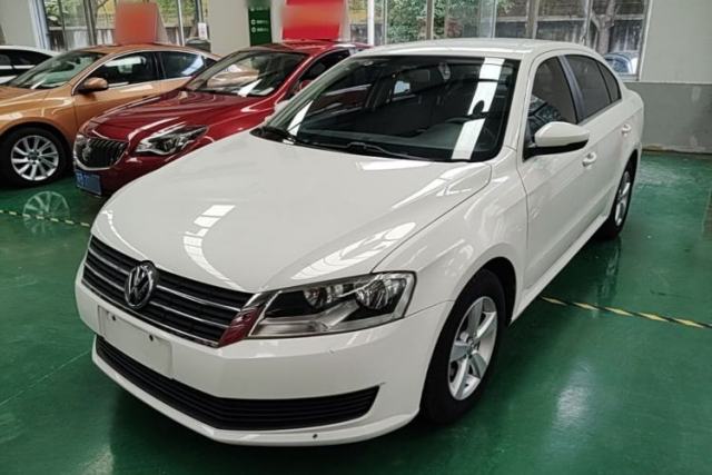 Used Volkswagen Lavida 2013 Revised Classic 1.6L Automatic Fashion Edition
