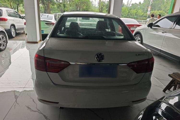 Used Volkswagen Lavida 2013 Restyled Classic 1.6L Automatic Comfort Edition Rear