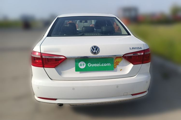 Used Volkswagen Lavida 2013 Restyled Classic 1.6L Manual Comfort Edition Rear