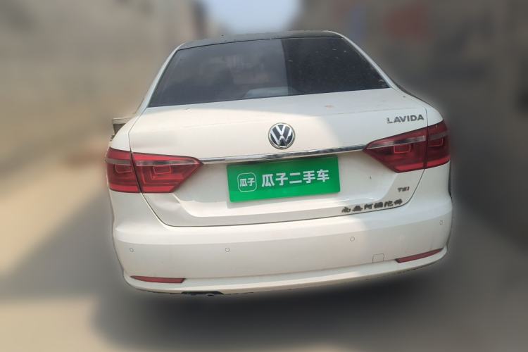 Used Volkswagen Lavida 2013 1.6L Automatic Comfort Edition Rear