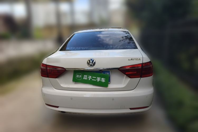 Used Volkswagen Lavida 2013 Restyled Classic 1.6L Manual Comfort Edition Rear