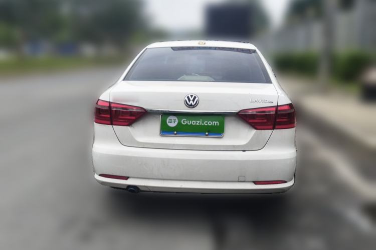 Used Volkswagen Lavida 2013 Revised Classic 1.6L Manual Fashion Edition Rear