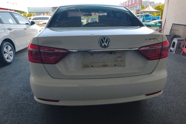 Used Volkswagen Lavida 2013 Revised Classic 1.6L Automatic Fashion Edition Rear