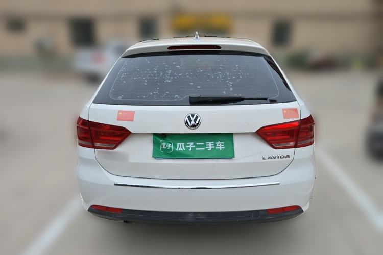 Used Volkswagen Lavida 2013 Revised Classic 1.6L Automatic Fashion Edition Rear