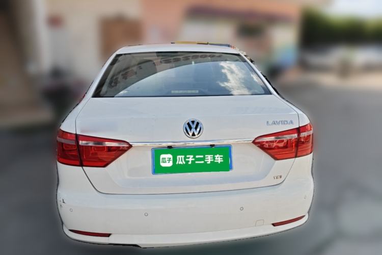 Used Volkswagen Lavida 2013 Revised Version 1.4 TSI DSG Comfort Edition Rear