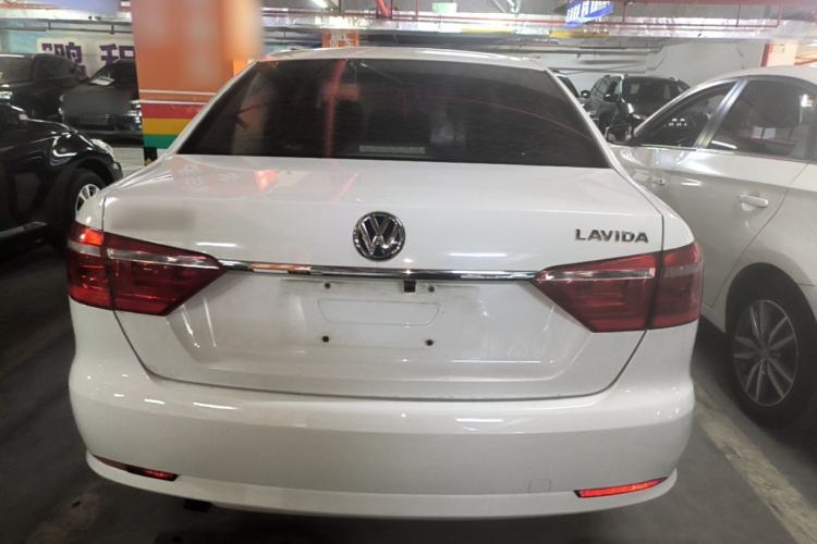 Used Volkswagen Lavida 2013 Revised Classic 1.6L Manual Fashion Edition Rear