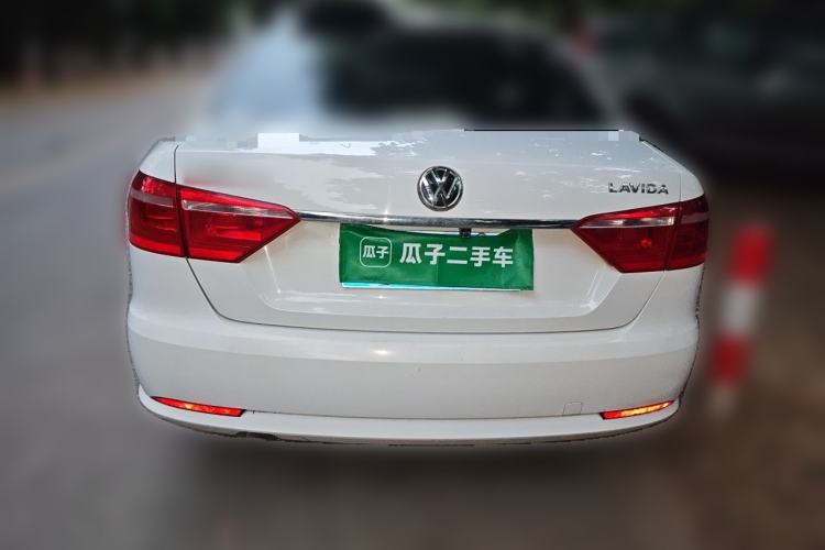 Used Volkswagen Lavida 2013 1.6L Manual Fashion Edition Rear