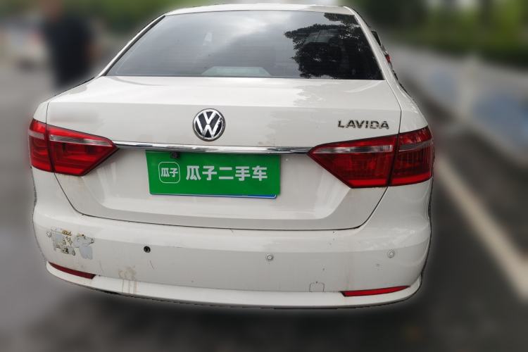 Used Volkswagen Lavida 2013 Revised Classic 1.6L Manual Fashion Edition Rear