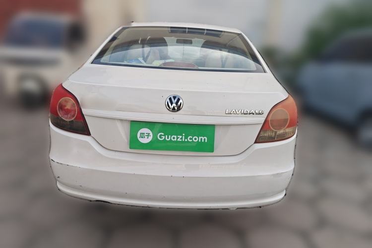 Used Volkswagen Lavida 2013 Classic 1.6L Manual Fashion Edition Rear