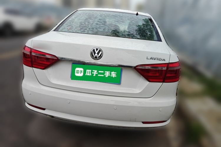 Used Volkswagen Lavida 2013 Revised Classic 1.6L Manual Fashion Edition Rear