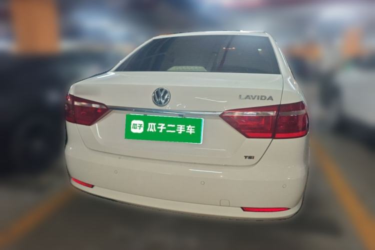 Used Volkswagen Lavida 2013 Revised Version 1.4 TSI DSG Comfort Edition Rear