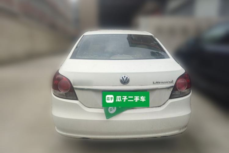 Used Volkswagen Lavida 2013 Classic 1.6L Manual Fashion Edition Rear