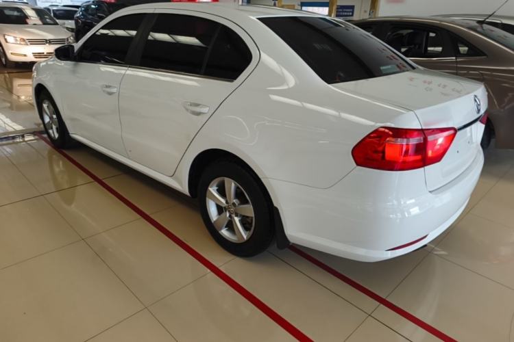 Used Volkswagen Lavida 2013 Revised Classic 1.6L Manual Fashion Edition Rear Left 45 Deg