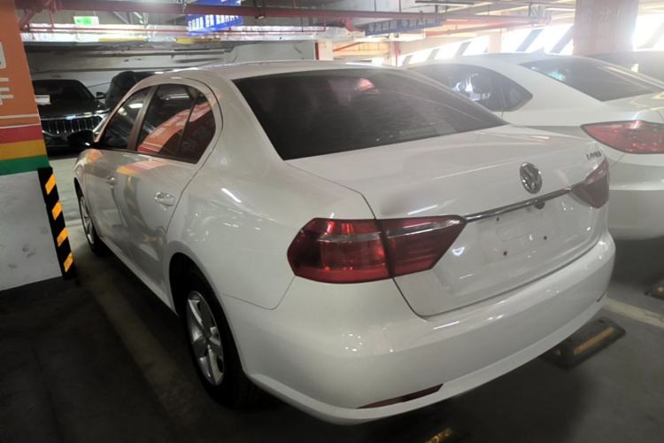 Used Volkswagen Lavida 2013 Revised Classic 1.6L Manual Fashion Edition Rear Left 45 Deg