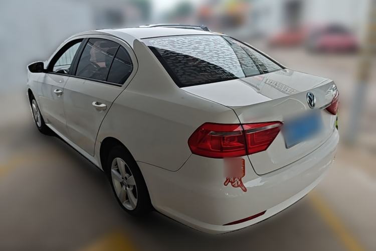Used Volkswagen Lavida 2013 Revised Classic 1.6L Manual Fashion Edition Rear Left 45 Deg