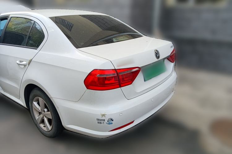Used Volkswagen Lavida 2013 Revised Classic 1.6L Manual Fashion Edition Rear Left 45 Deg