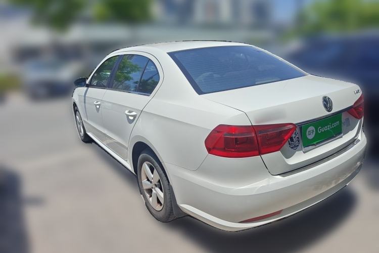 Used Volkswagen Lavida 2013 Revised Classic 1.6L Manual Fashion Edition Rear Left 45 Deg