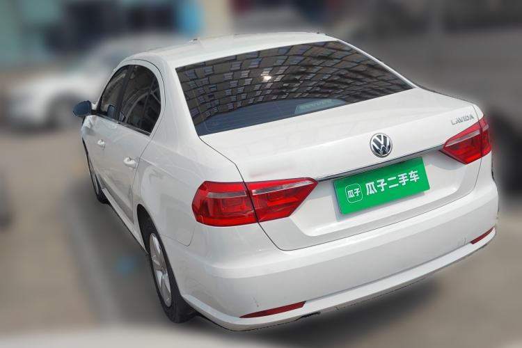 Used Volkswagen Lavida 2013 Revised Classic 1.6L Manual Fashion Edition Rear Left 45 Deg