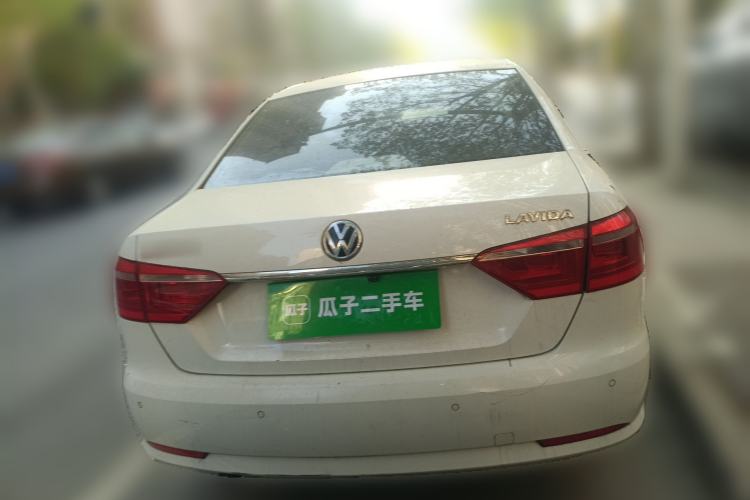 Used Volkswagen Lavida 2013 1.6L Manual Comfort Edition Rear