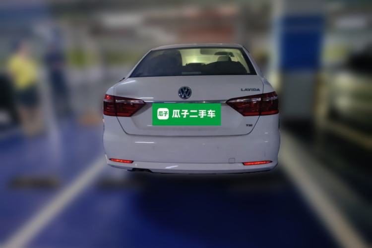 Used Volkswagen Lavida 2013 Revised Version 1.4 TSI DSG Comfort Edition Rear