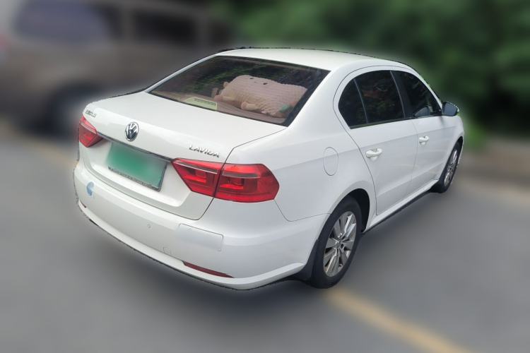 Used Volkswagen Lavida 2013 Restyled Classic 1.6L Automatic Comfort Edition Rear Right 45 Deg