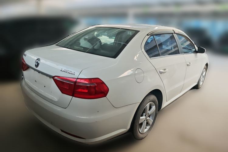 Used Volkswagen Lavida 2013 Revised Classic 1.6L Manual Fashion Edition Rear Right 45 Deg