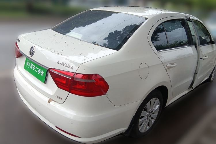 Used Volkswagen Lavida 2013 1.4TSI DSG Comfort Edition Rear Right 45 Deg