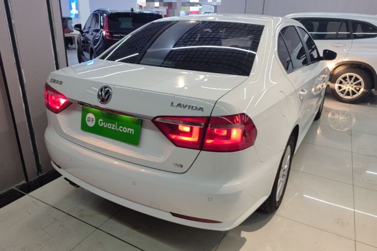 Used Volkswagen Lavida 2013 Revised Version 1.4 TSI DSG Comfort Edition Rear Right 45 Deg