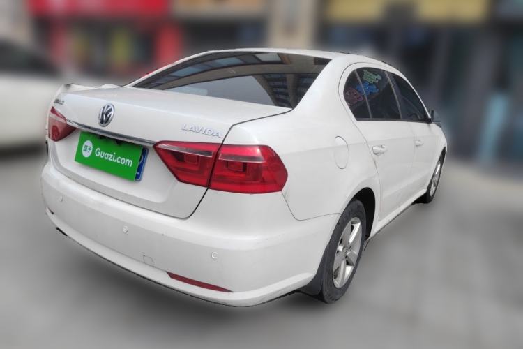 Used Volkswagen Lavida 2013 Revised Classic 1.6L Automatic Fashion Edition Rear Right 45 Deg