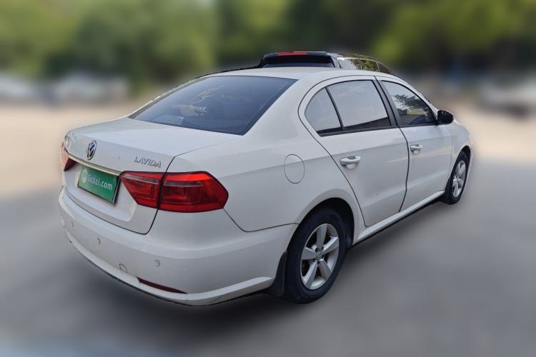 Used Volkswagen Lavida 2013 Revised Classic 1.6L Manual Fashion Edition Rear Right 45 Deg