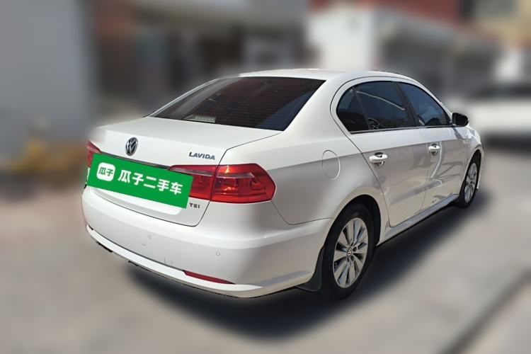 Used Volkswagen Lavida 2013 Revised Version 1.4 TSI DSG Comfort Edition Rear Right 45 Deg