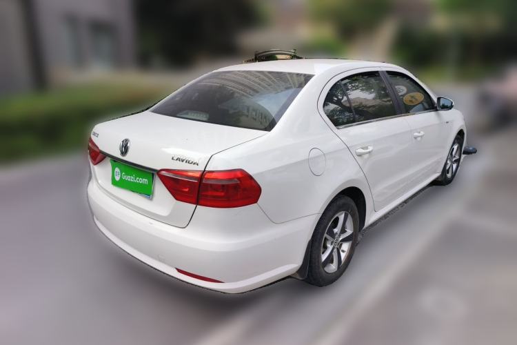 Used Volkswagen Lavida 2013 Revised Classic 1.6L Automatic Fashion Edition Rear Right 45 Deg
