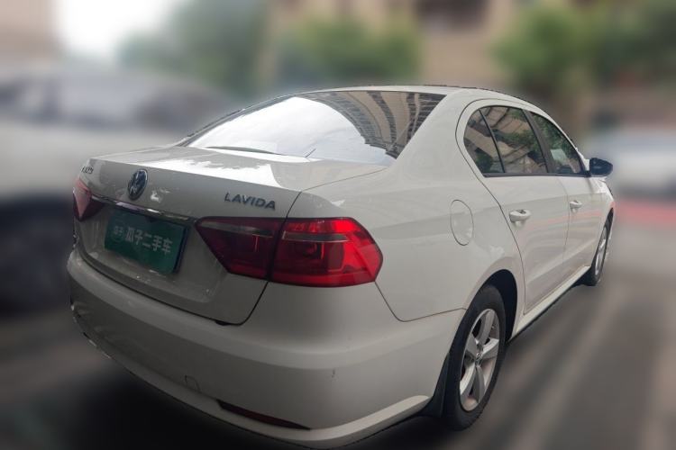 Used Volkswagen Lavida 2013 Revised Classic 1.6L Automatic Fashion Edition Rear Right 45 Deg