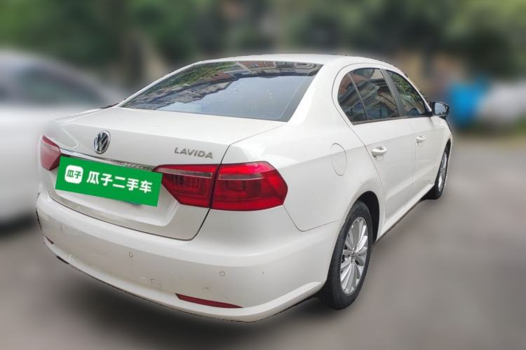 Used Volkswagen Lavida 2013 1.6L Automatic Luxury Edition Rear Right 45 Deg