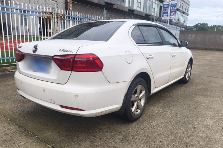 Used Volkswagen Lavida 2013 Revised Classic 1.6L Automatic Fashion Edition Rear Right 45 Deg
