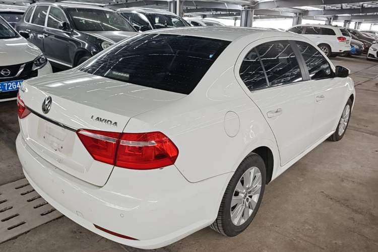 Used Volkswagen Lavida 2013 Restyled Classic 1.6L Automatic Comfort Edition Rear Right 45 Deg
