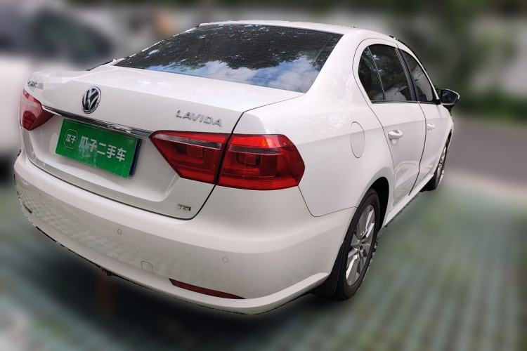 Used Volkswagen Lavida 2013 Revised Version 1.4 TSI DSG Comfort Edition Rear Right 45 Deg