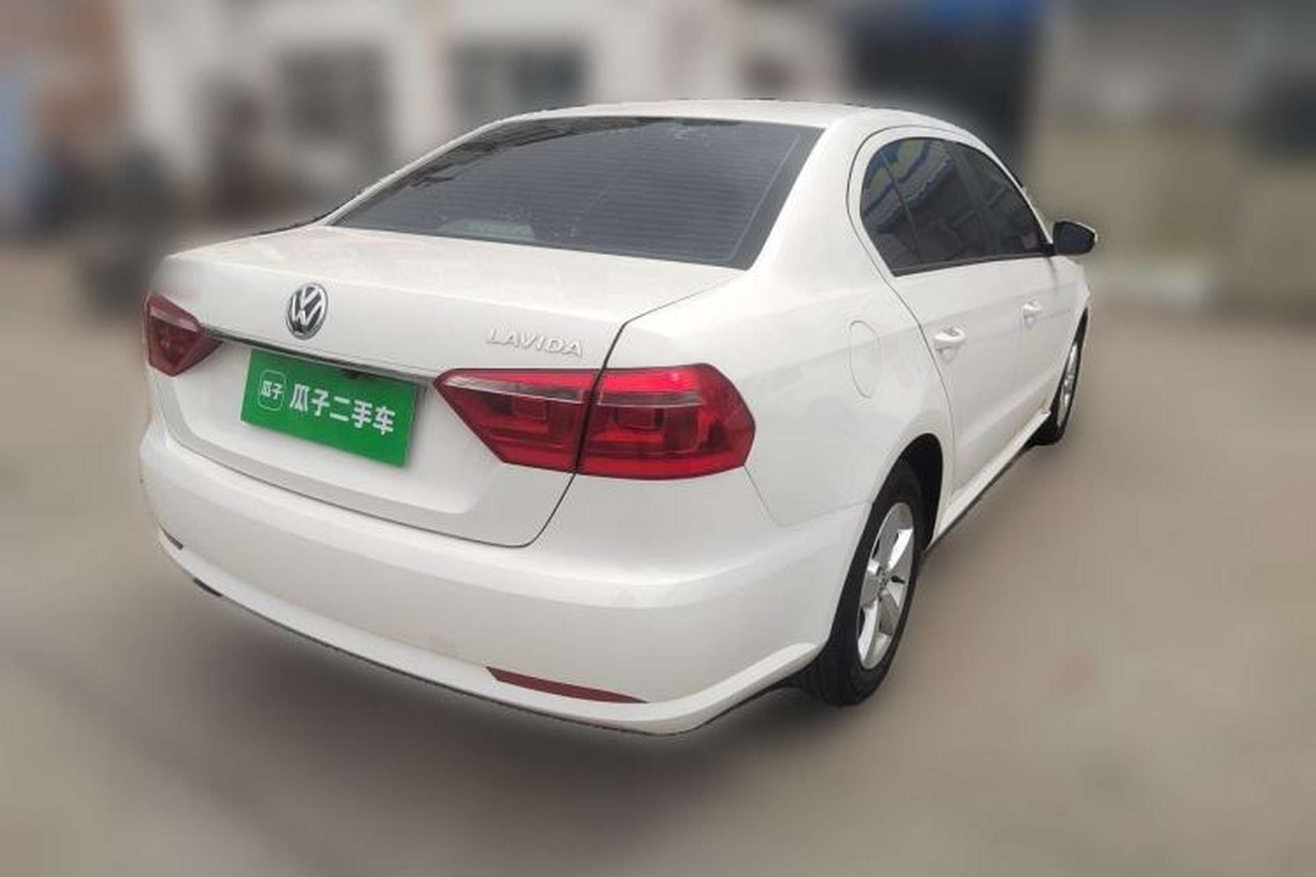Used Volkswagen Lavida 2013 Revised Classic 1.6L Automatic Fashion Edition Rear Right 45 Deg