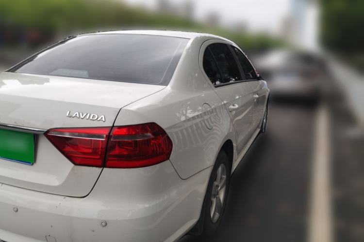 Used Volkswagen Lavida 2013 Revised Classic 1.6L Manual Fashion Edition Rear Right 45 Deg