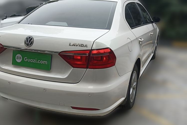 Used Volkswagen Lavida 2013 Revised Classic 1.6L Automatic Fashion Edition Rear Right 45 Deg