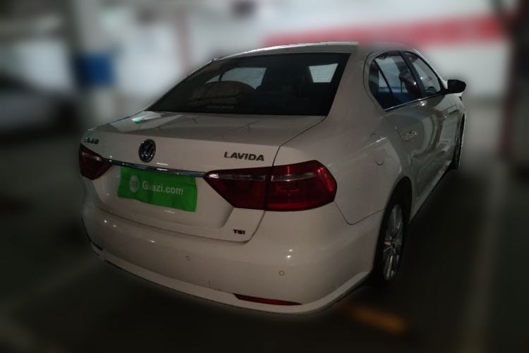Used Volkswagen Lavida 2013 Revised Version 1.4 TSI Manual Comfort Edition Rear Right 45 Deg