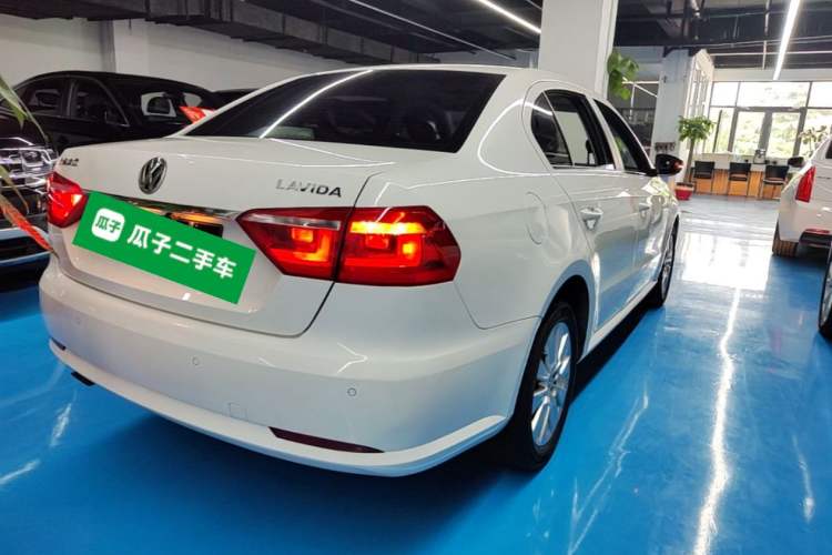 Used Volkswagen Lavida 2013 Restyled Classic 1.6L Automatic Comfort Edition Rear Right 45 Deg