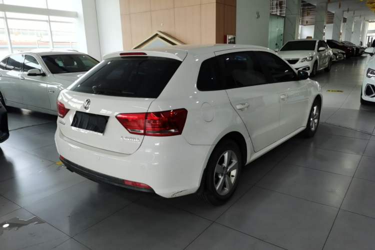 Used Volkswagen Lavida 2013 Revised Classic 1.6L Automatic Fashion Edition Rear Right 45 Deg