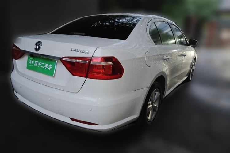 Used Volkswagen Lavida 2013 Revised Classic 1.6L Automatic Fashion Edition Rear Right 45 Deg