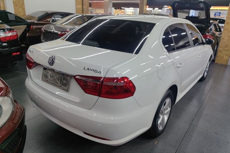 Used Volkswagen Lavida 2013 Revised Classic 1.6L Automatic Fashion Edition Rear Right 45 Deg